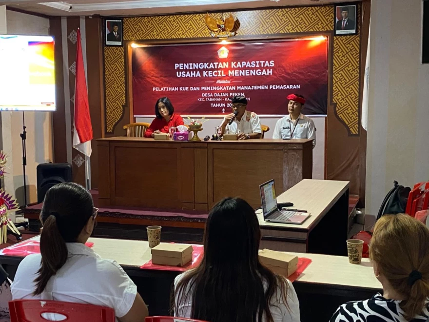 Peningkatan Kapasitas Usaha Kecil Menengah Tahun 2025 Desa Dajan Peken