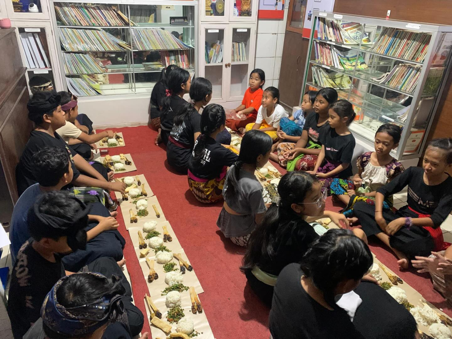 Pasraman Putra Sesana Sebagai Wadah Pelestarian Budaya dan Tradisi Hindu Bali
